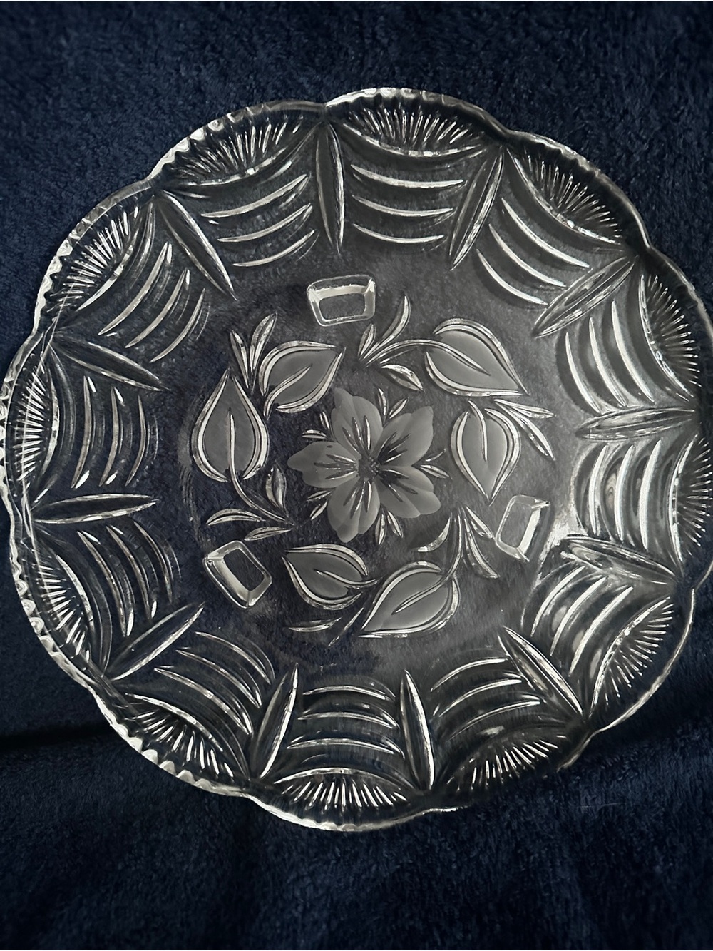 Elegant Clear Glass Floral Serving Plate
